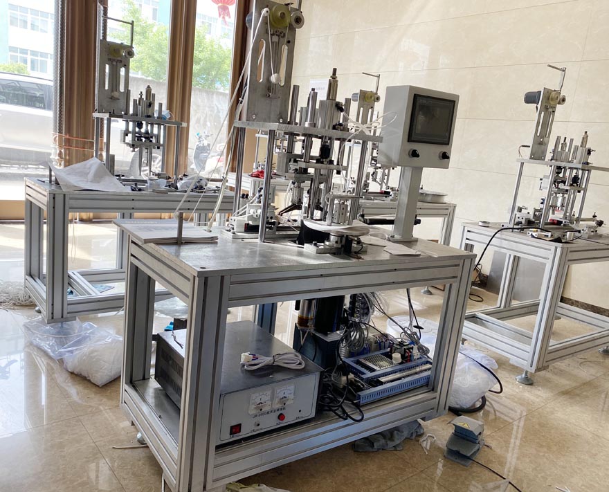 口罩超聲波打耳點(diǎn)焊機(jī)